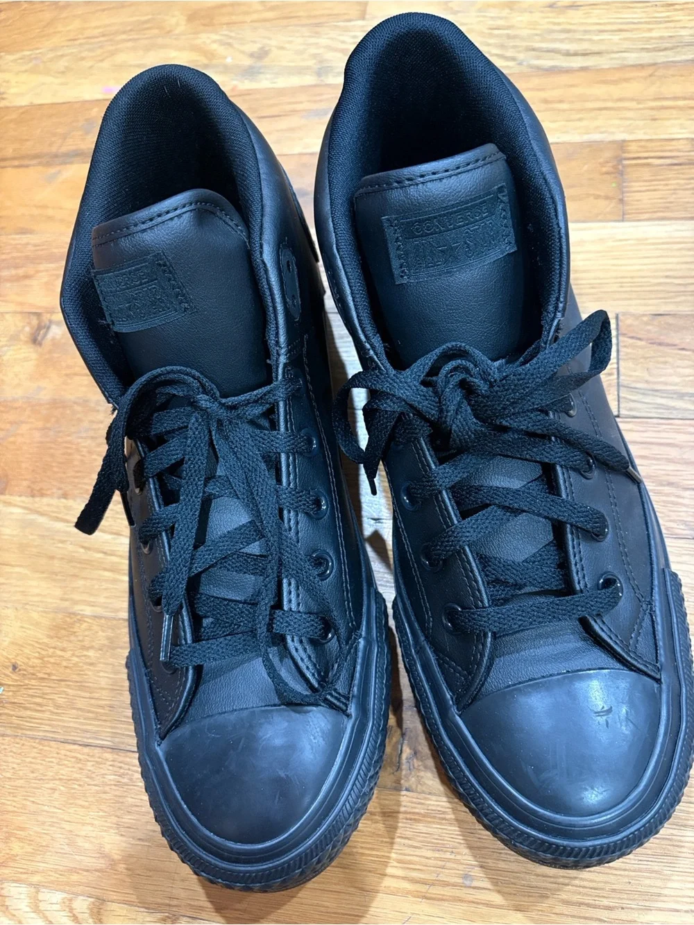 Men's Black High-Top Leather Sneakers converse chuck taylor